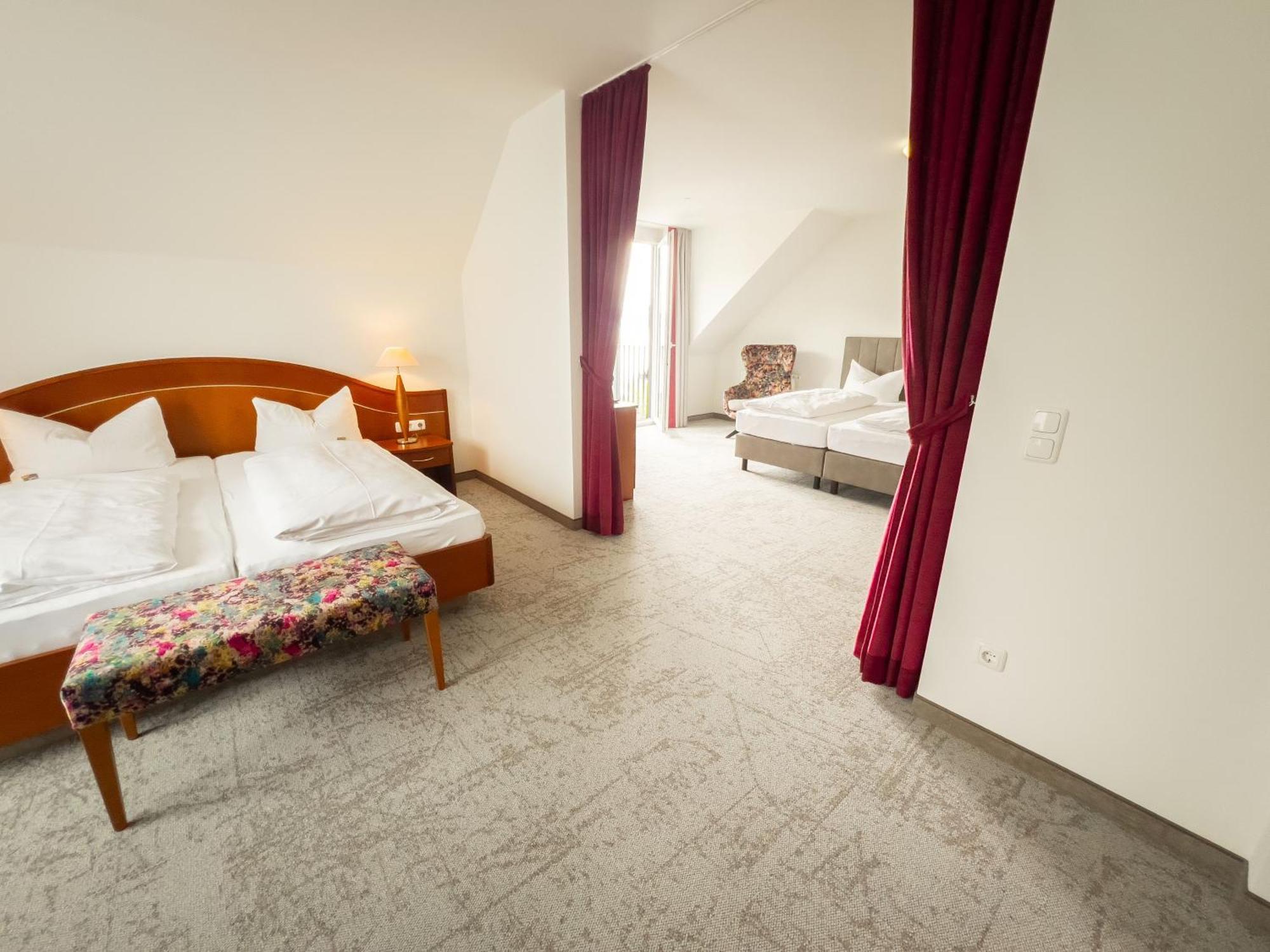 Hotel Rosmarin Bodman-Ludwigshafen Exterior photo